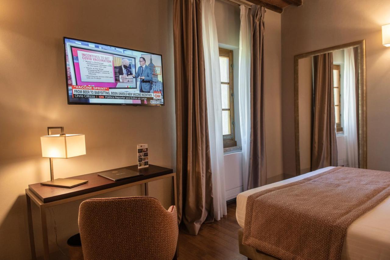 Hotel Relais Della Rovere 4*